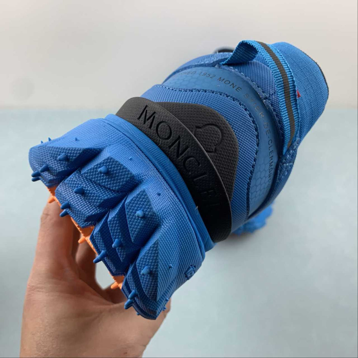 Tênis Moncler x Hoka Mafate Speed