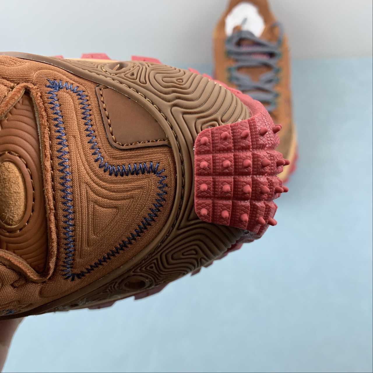 Tênis Moncler x Hoka Mafate Speed 2