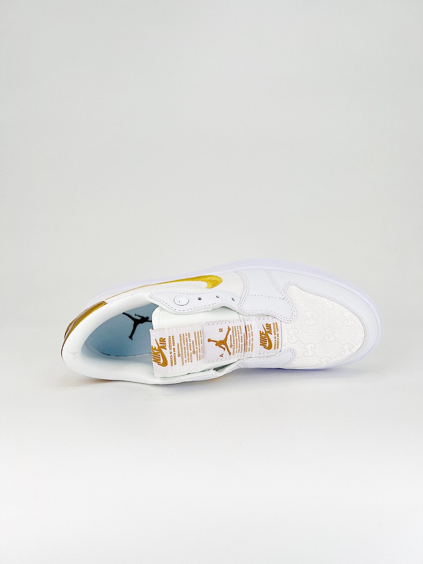Air Jordan 1 Low Slip Shadow