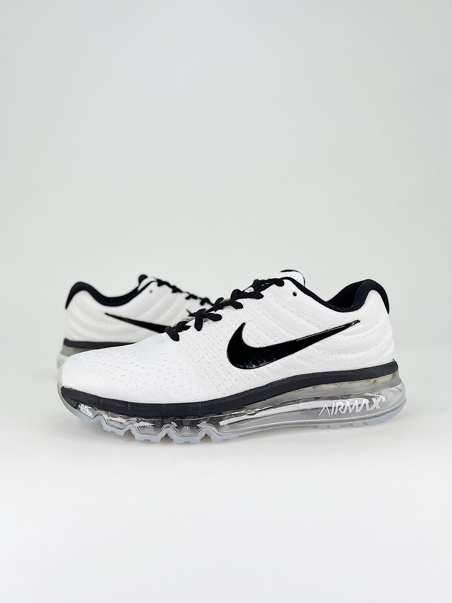 NIKE AIR MAX 2017