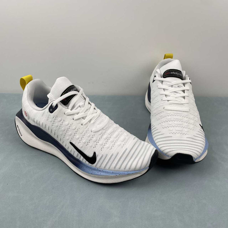 NIKE REACTX Infinity Run 4