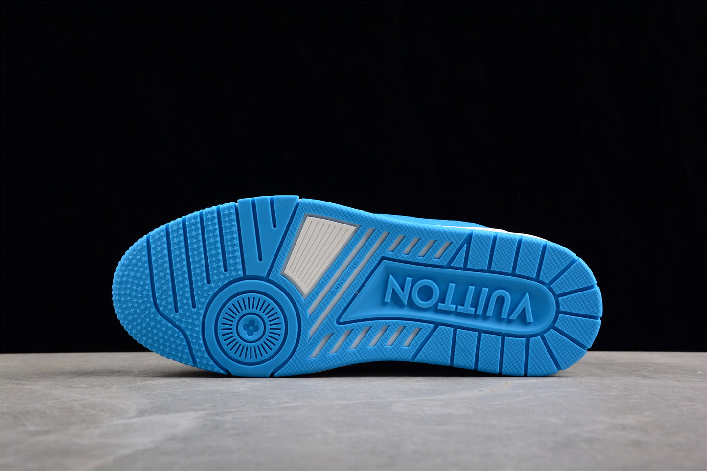 Tênis LV Trainer Azul