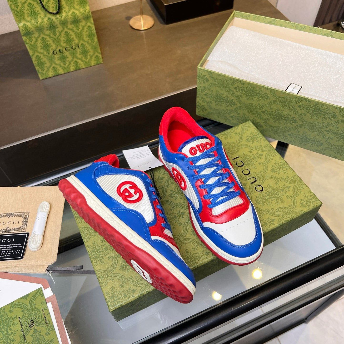 Gucci