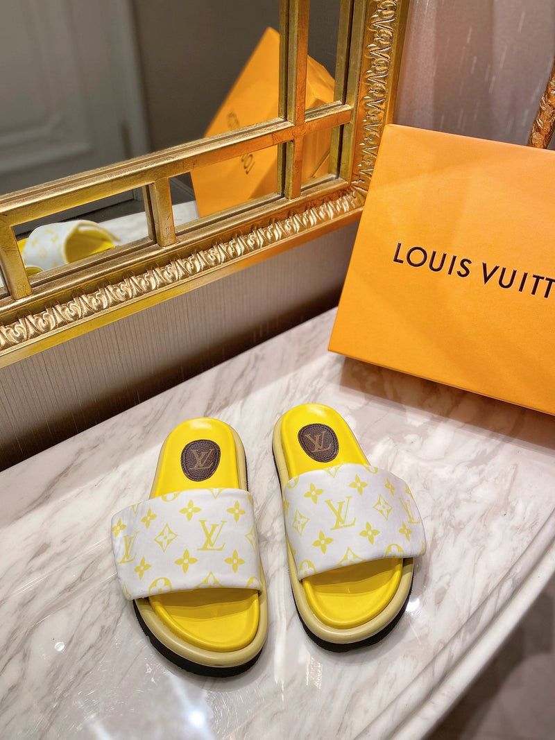 Chinelo Louis Vuitton