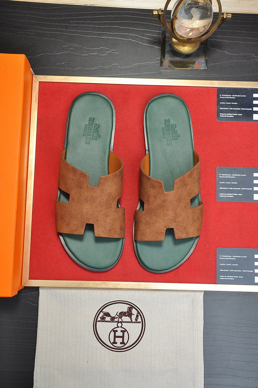 Chinelo Hermes
