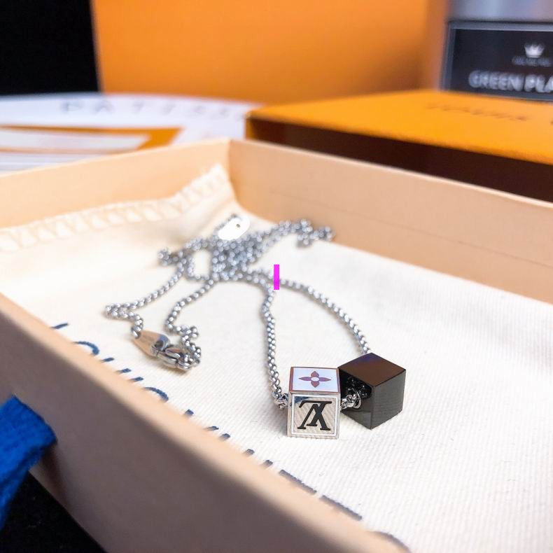 Colar Louis Vuitton