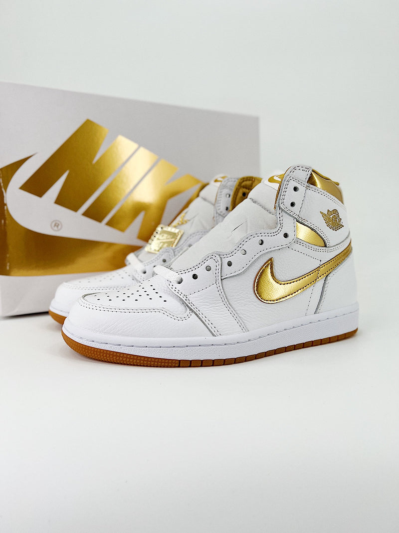 Nike Air Jordan 1 High OG “Metallic Gold”