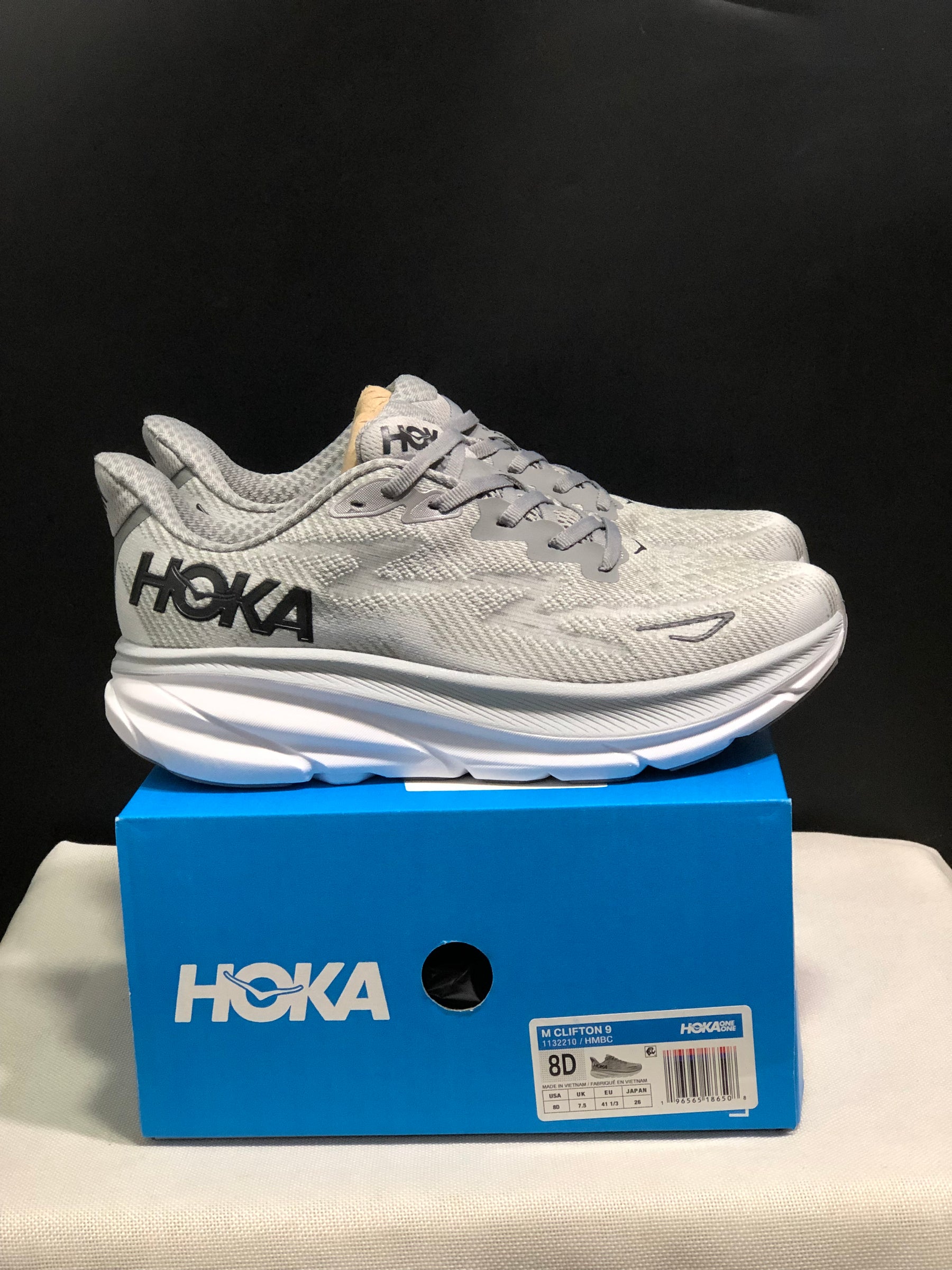 HOKA Clifton 9