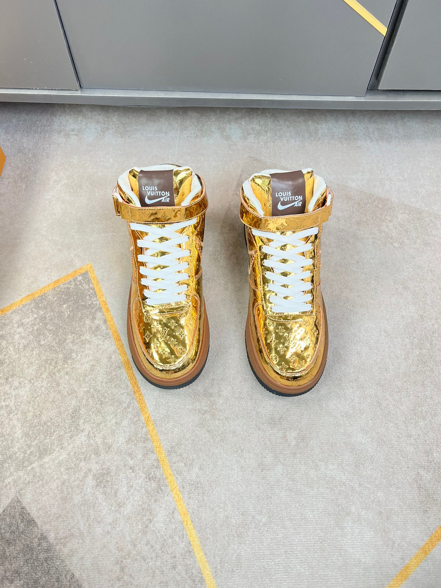 Louis Vuitton x Nike Air Force 1