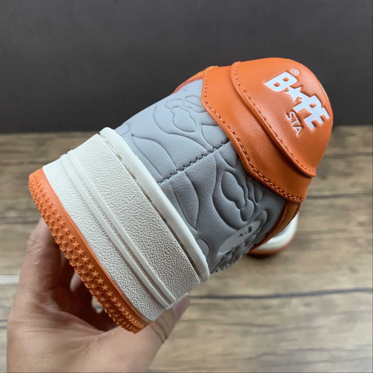 BAPE