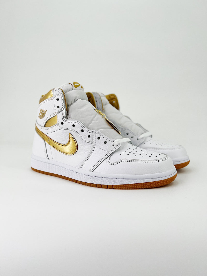 Nike Air Jordan 1 High OG “Metallic Gold”