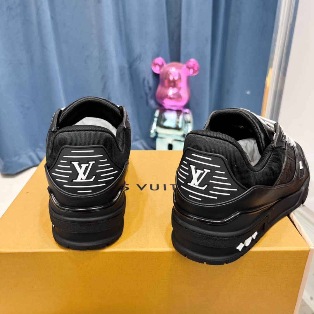 Tênis LV Trainer