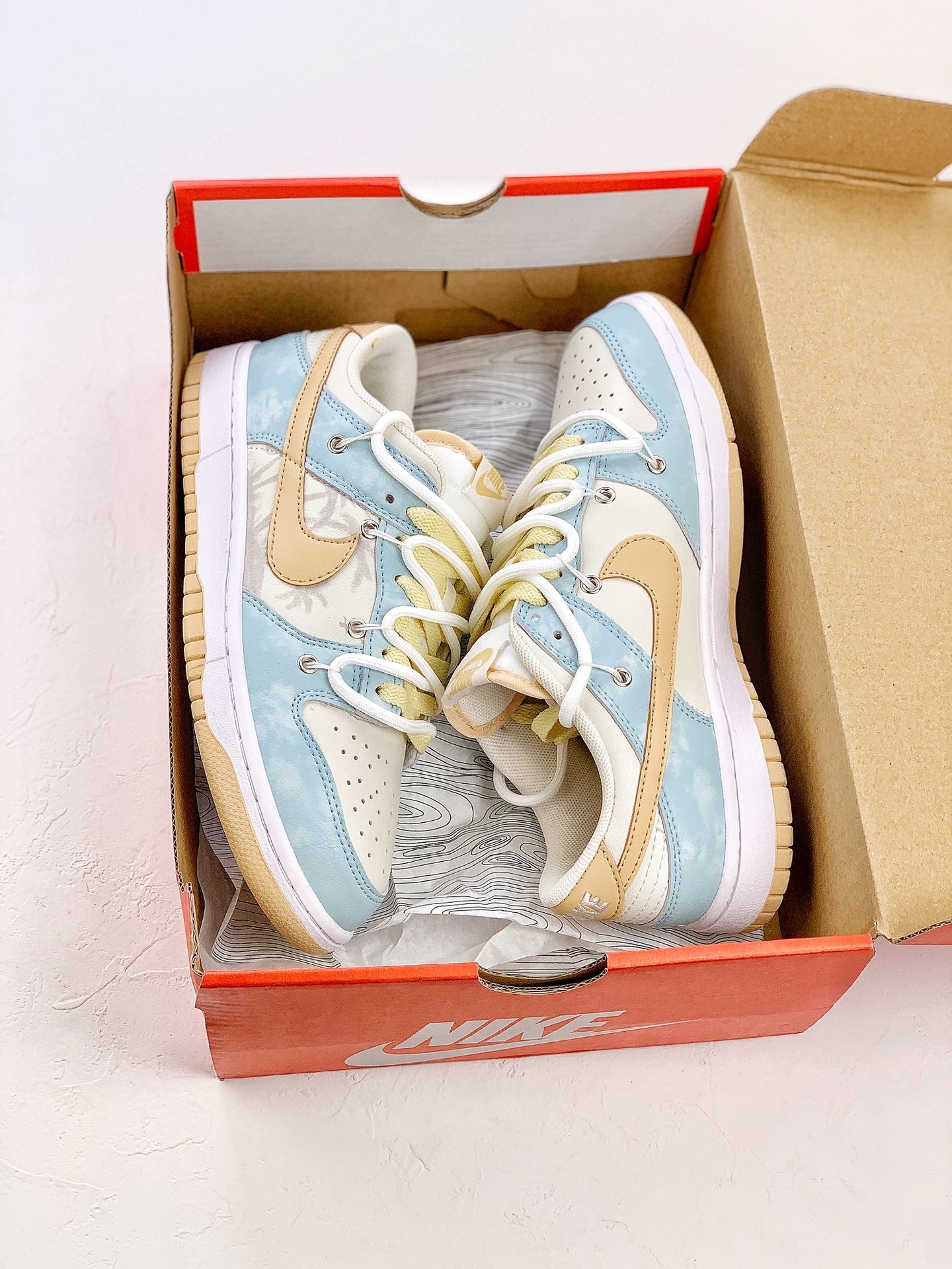 Nike SB Dunk Low