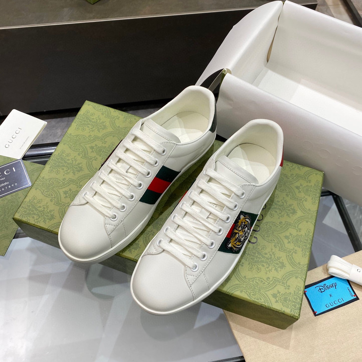 Gucci