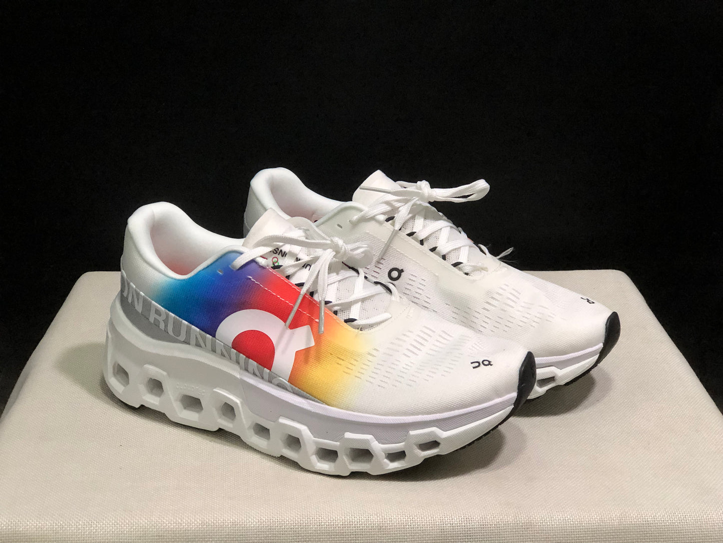 ON Cloudmonster 2