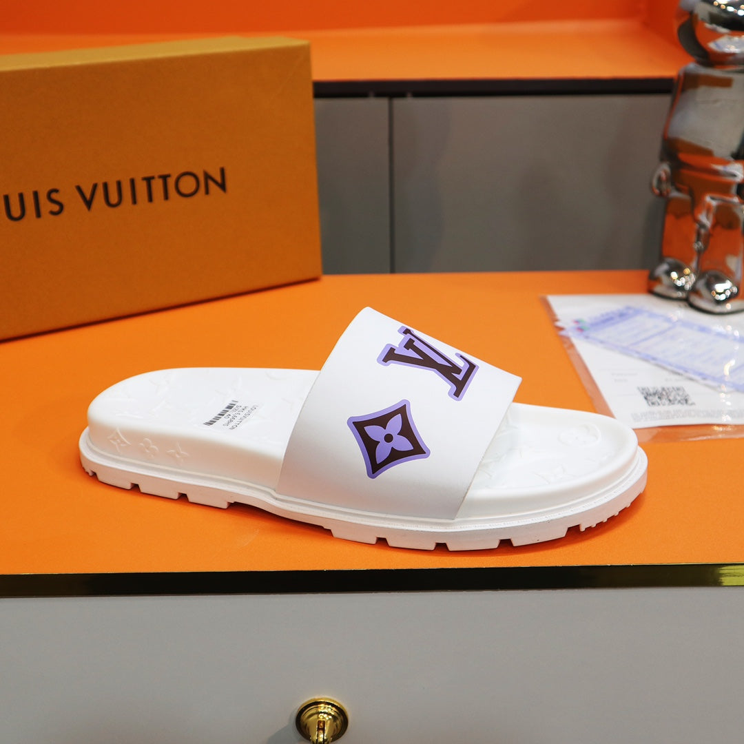CHINELO Louis Vuitton