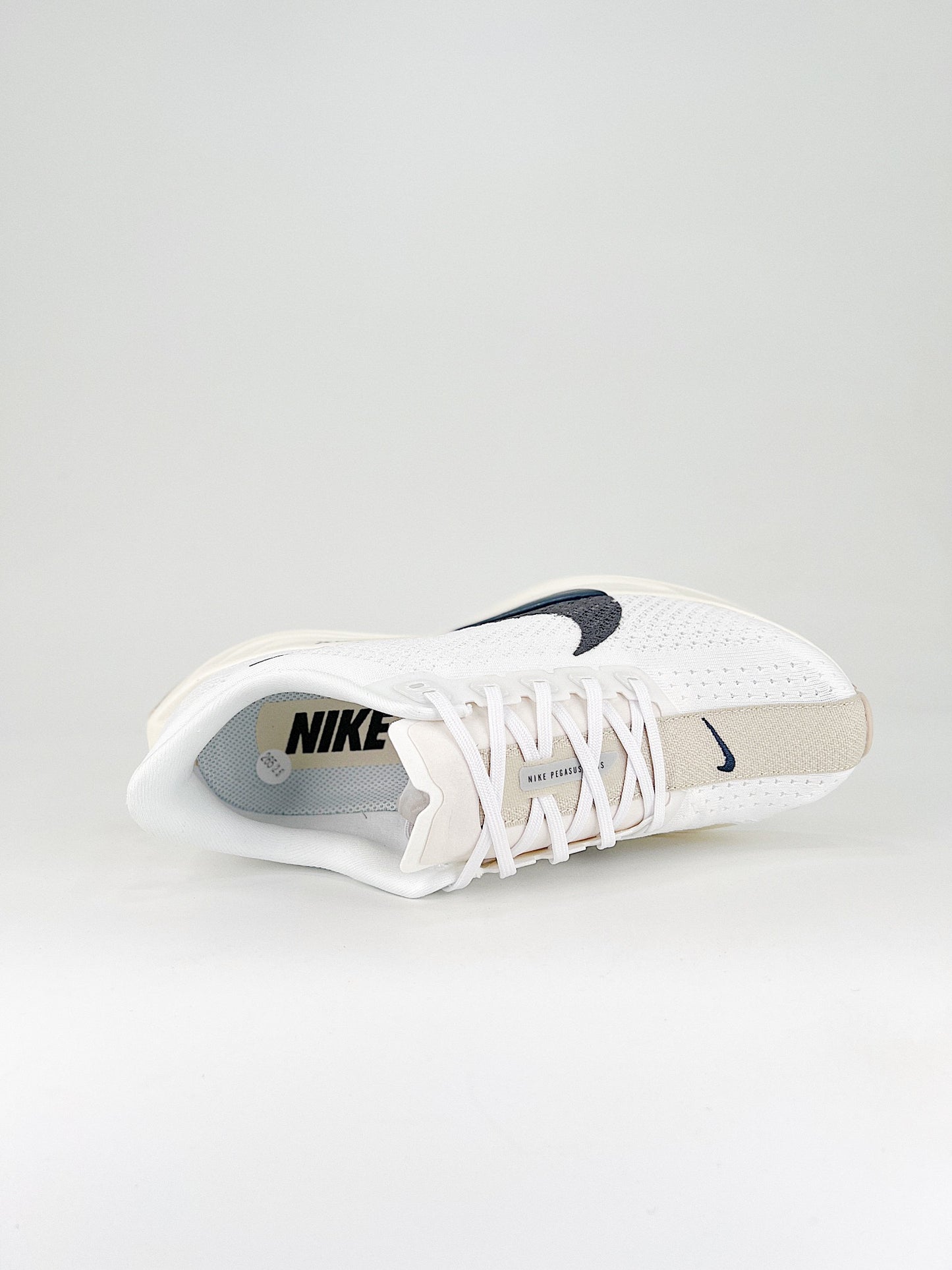 Nike Pegasus Plus