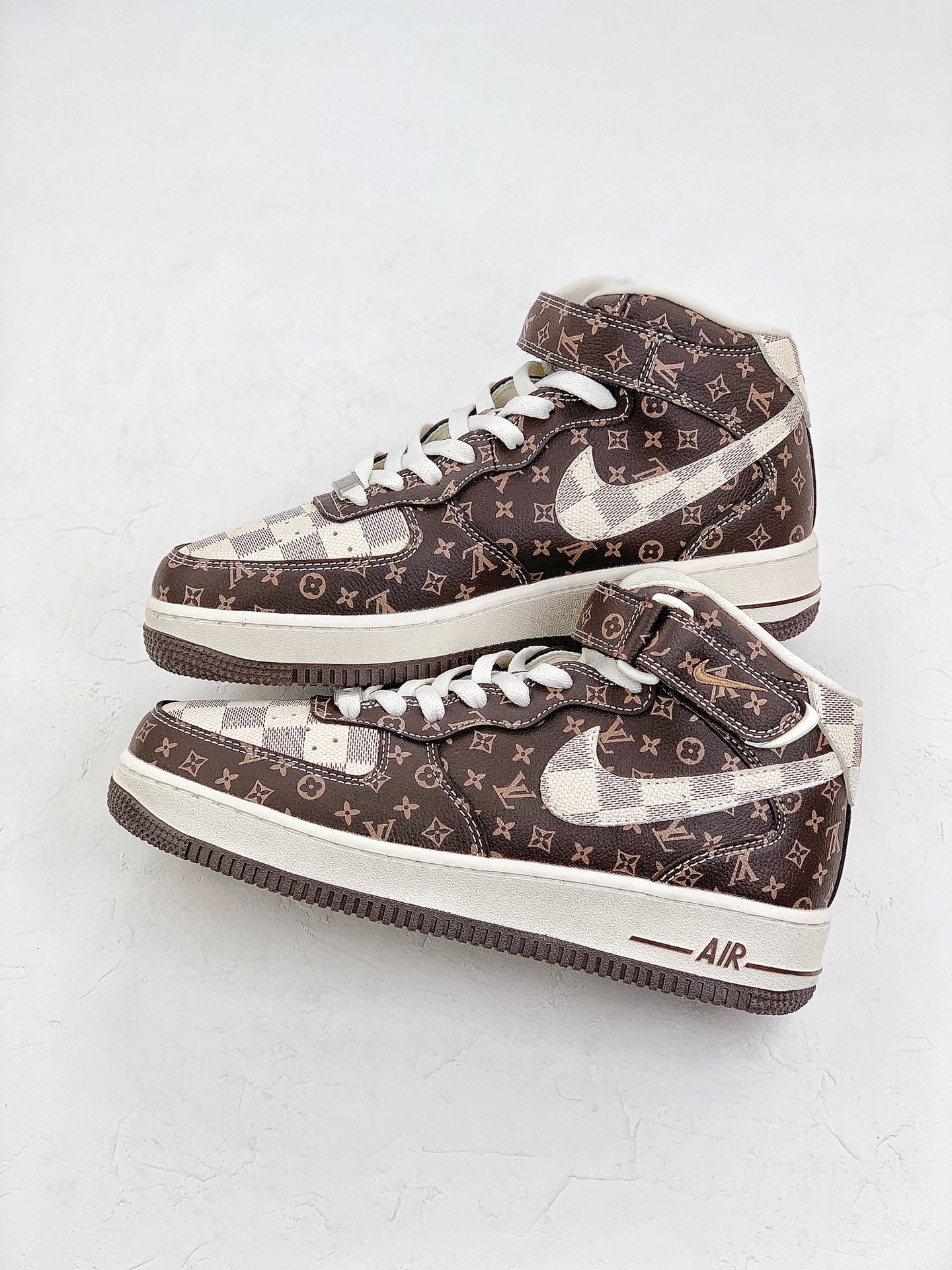 Louis Vuitton x Nike Air Force 1