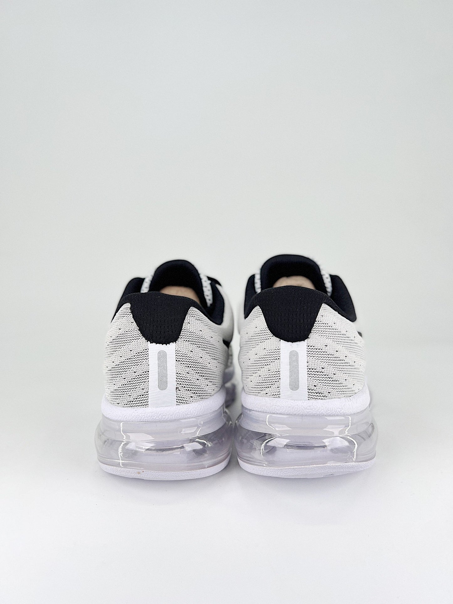 NIKE AIR MAX 2017