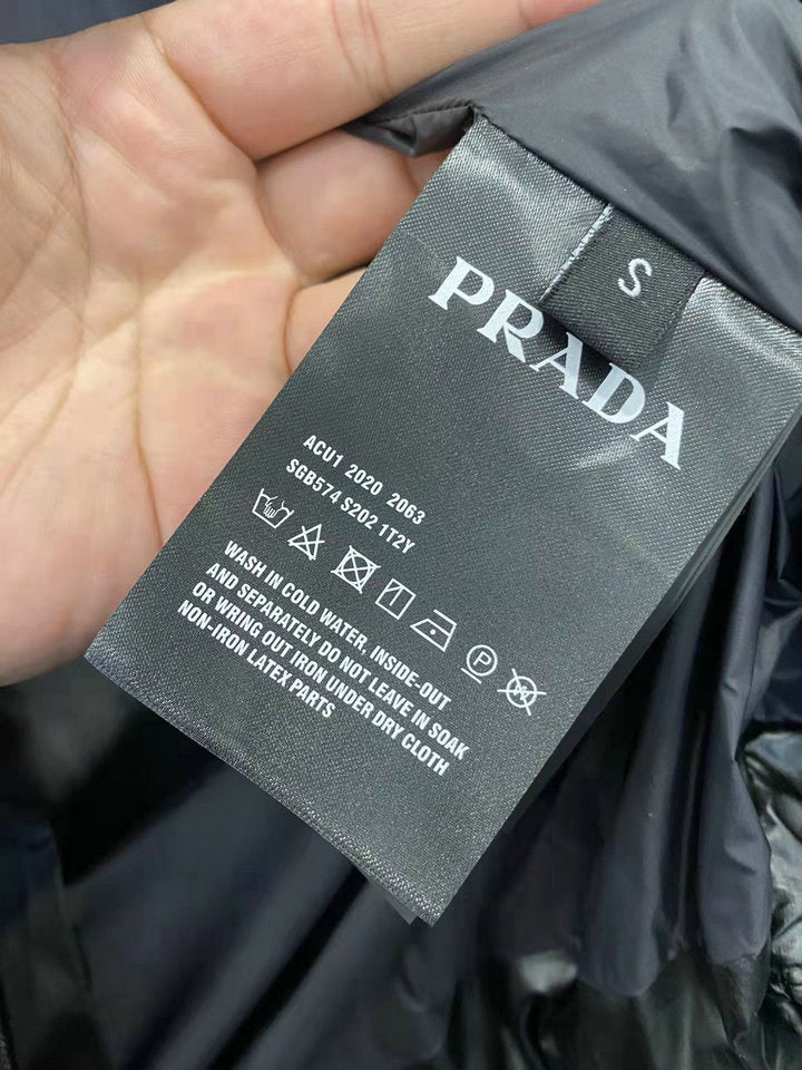 Colete Prada