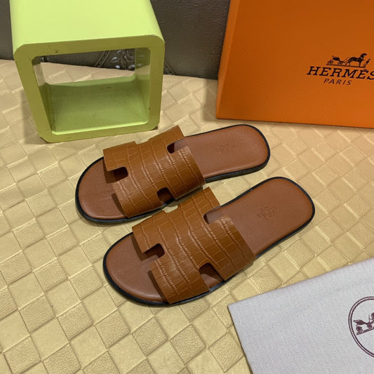Chinelo Hermes