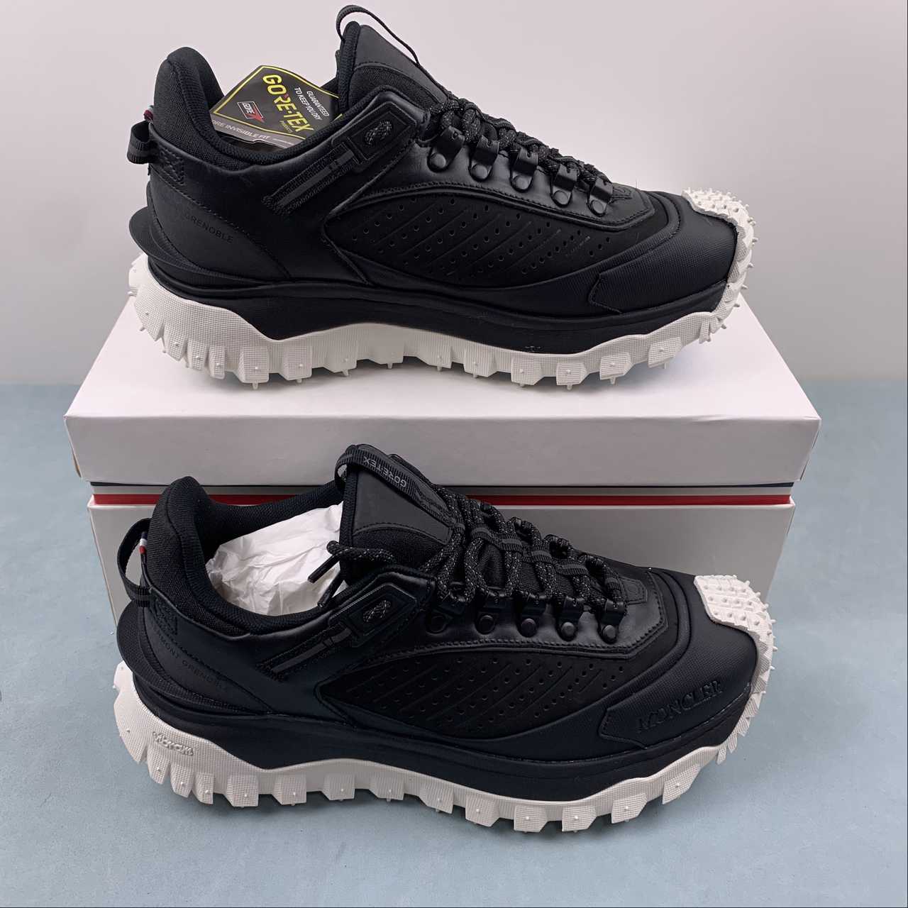 Tênis Moncler x Hoka Mafate Speed 2