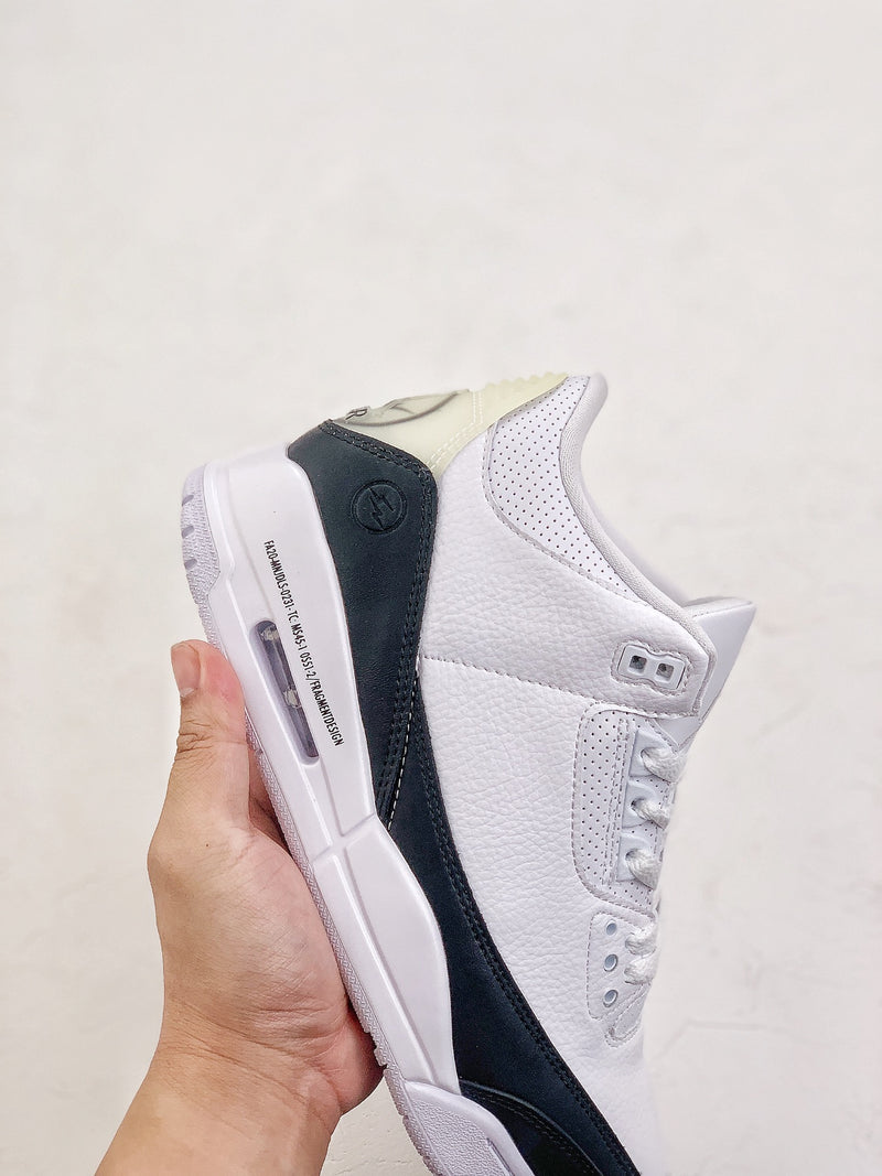 Air Jordan 3 Retro