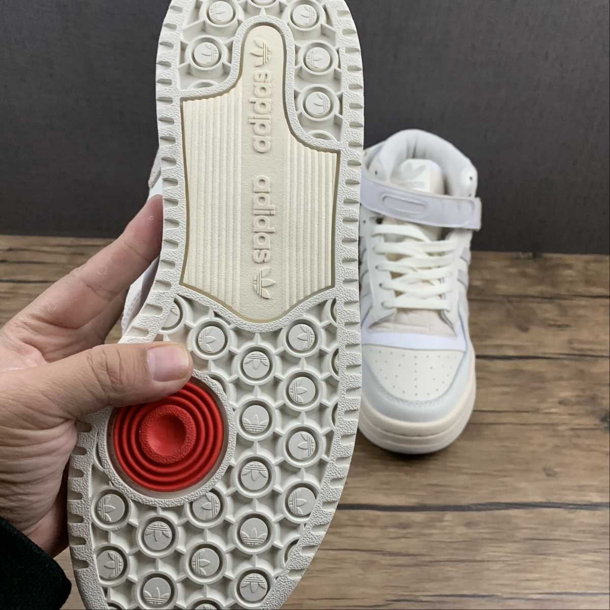 Adidas Forum 84 Tênis High Retro