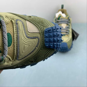 Tênis Moncler x Hoka Mafate Speed 2