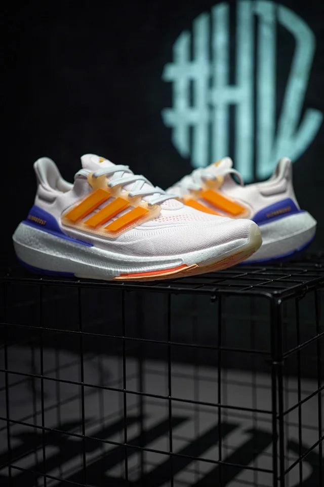 Adidas UItra Boost Light