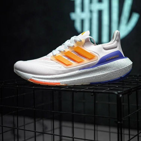 Adidas UItra Boost Light
