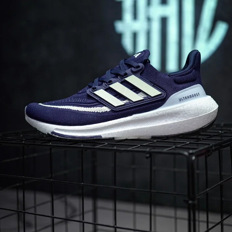 Adidas UItra Boost Light