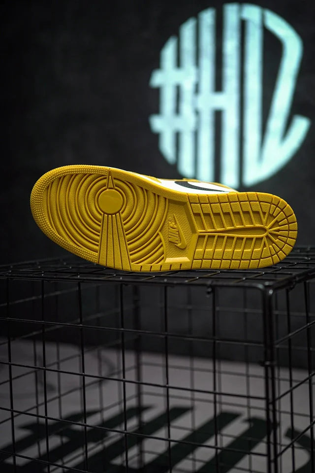 Air Jordan 1 High "Yellow Ochre" Preto e Amarelo