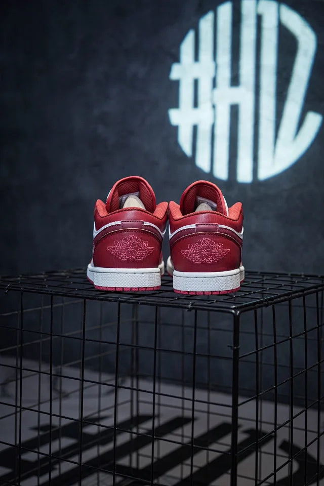 Air Jordan 1 Low Christmas Red