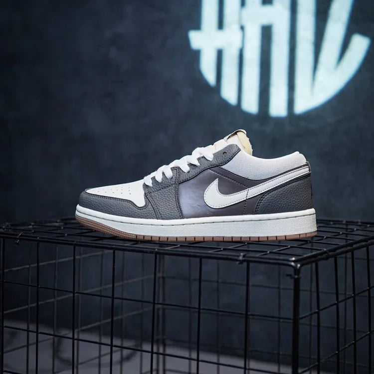 Air Jordan 1 Low Magpie Grey