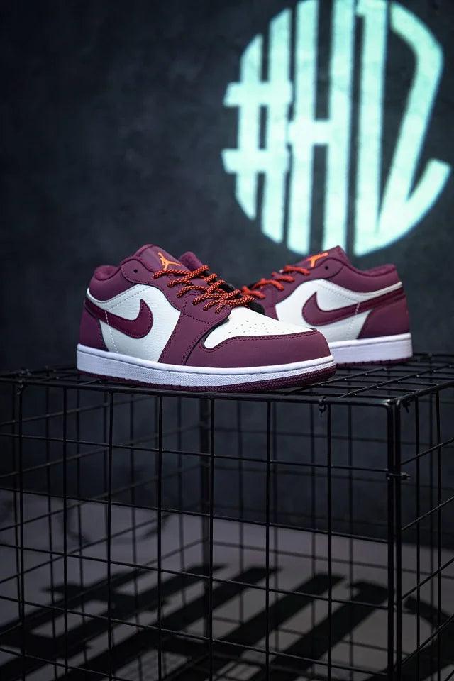 Air Jordan 1 Low "Night Maroon" Vermelho & Branco