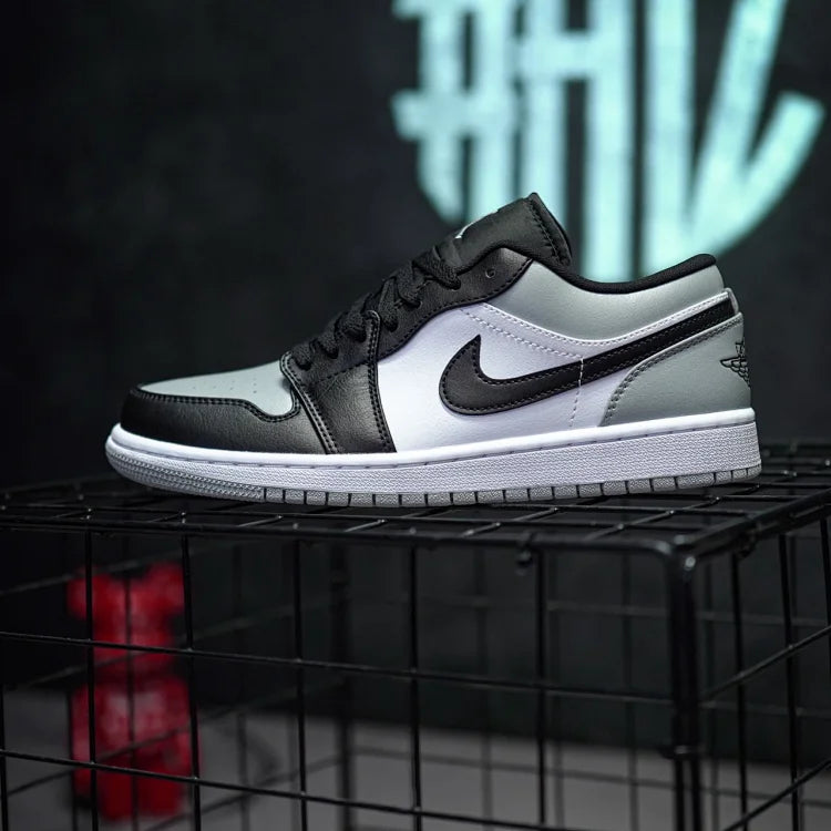 Air Jordan 1 Low "Shadow Toe" Preto & Cinza Toe