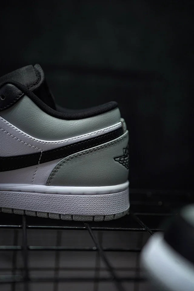 Air Jordan 1 Low "Shadow Toe" Preto & Cinza Toe