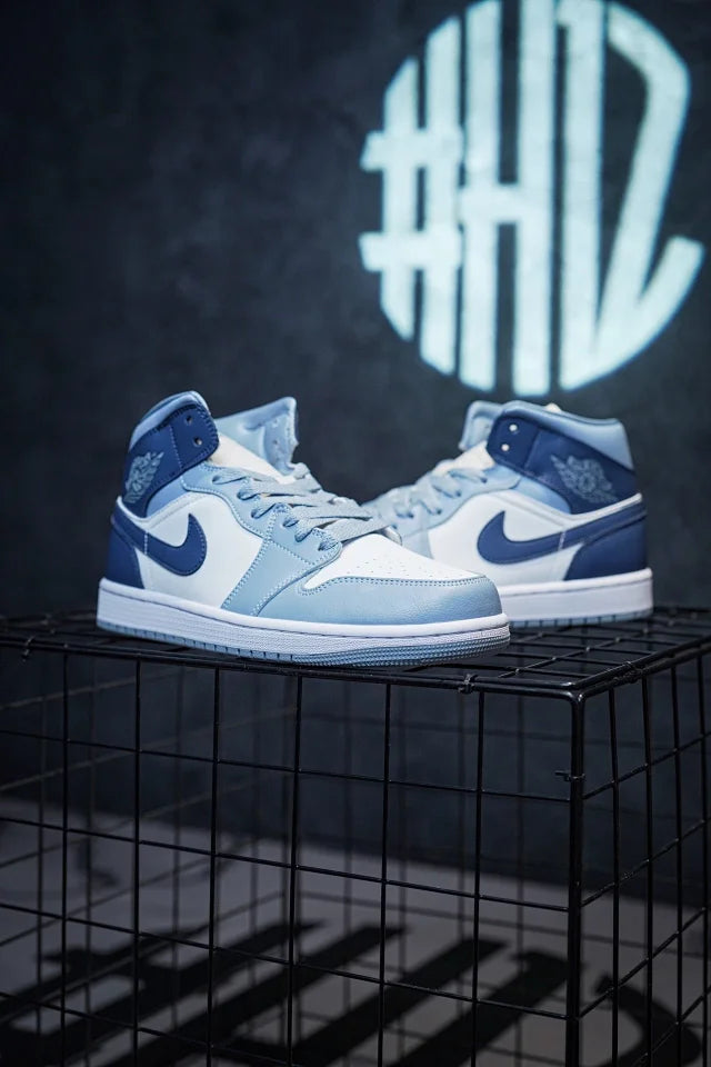 Air Jordan 1 Mid Haze Blue