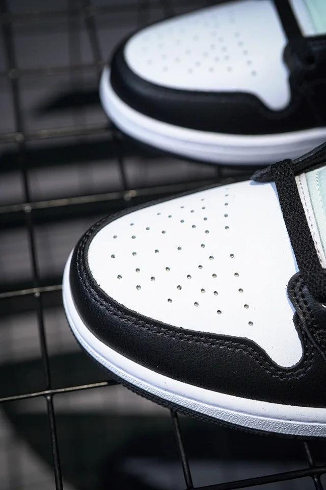 Air Jordan 1 Mid "Panda" Preto e Branco Panda