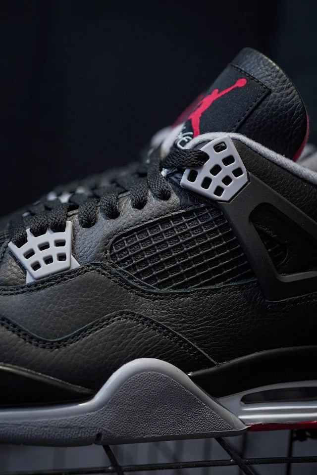 Air Jordan 4 "Bred Reimagined" Edição 2024