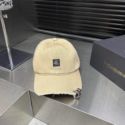 Boné Calvin Klein
