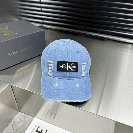 Boné Calvin Klein