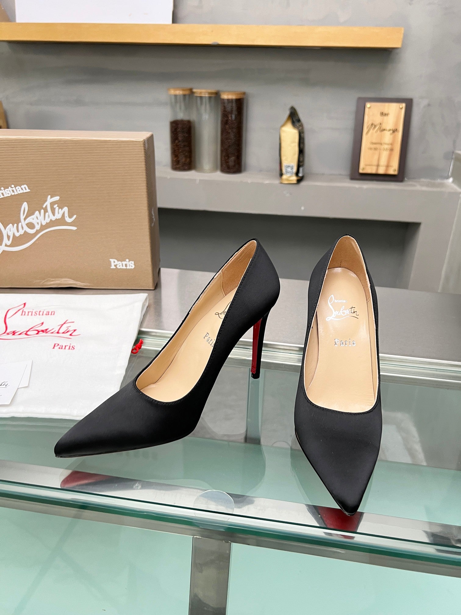 Christian Louboutin Salto Alto