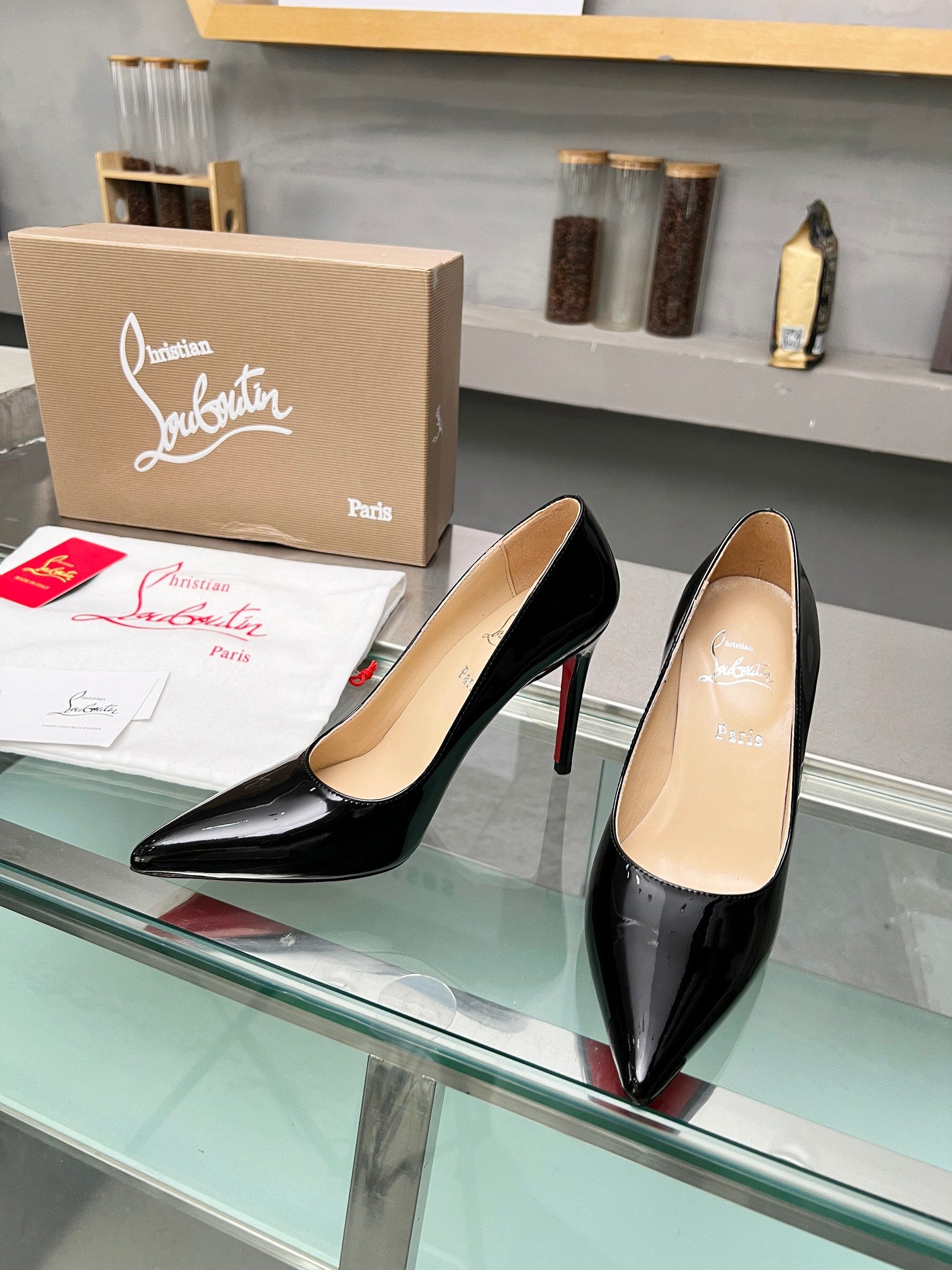 Christian Louboutin Salto Alto