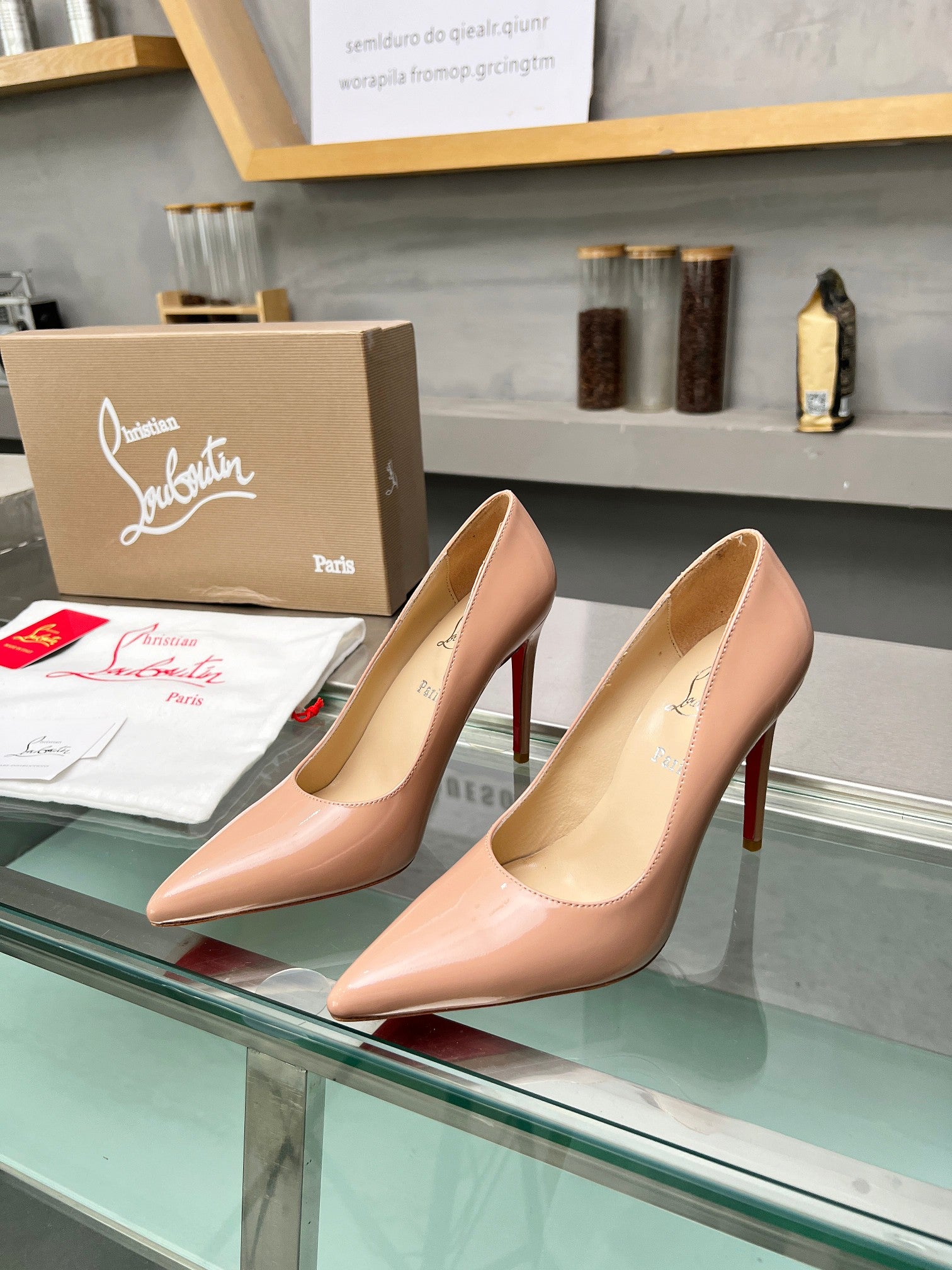 Christian Louboutin Salto Alto