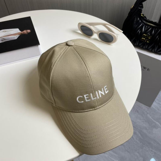 Boné Celine