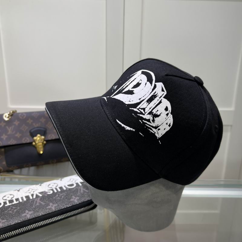 Boné Christian Dior
