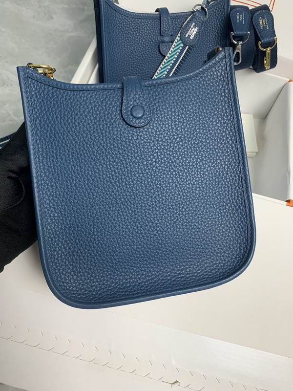 Bolsa Hermès Evelyne Azul