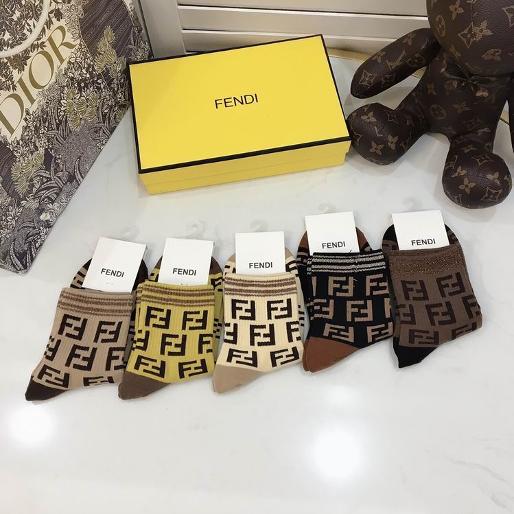 Meias Fendi